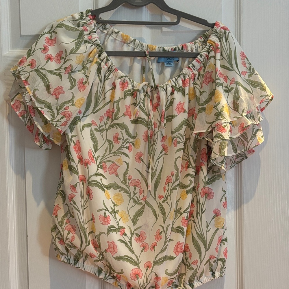 CeCe Floral Print Ruffle Blouse